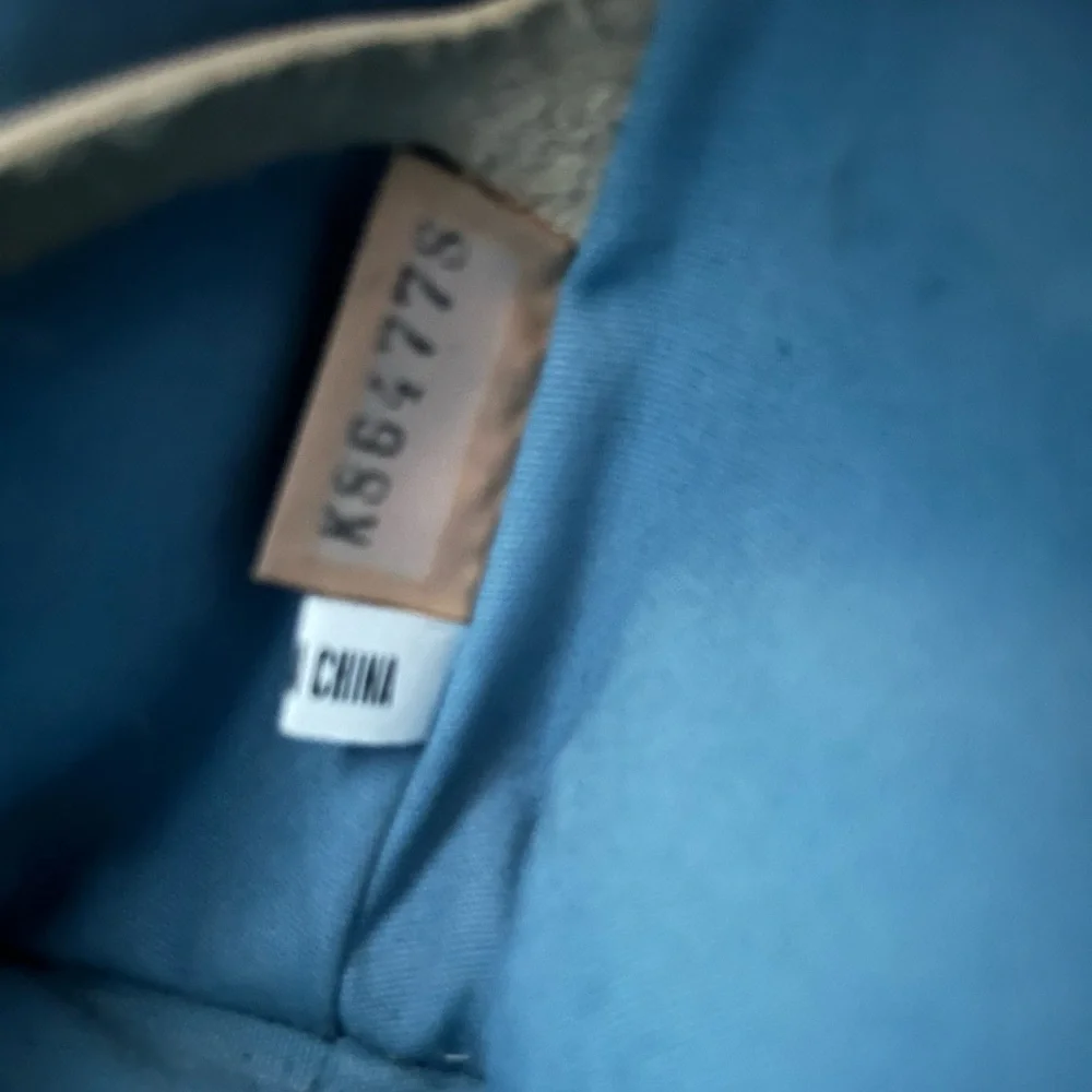 Dooney & Bourke Purse - Picture 9 of 16